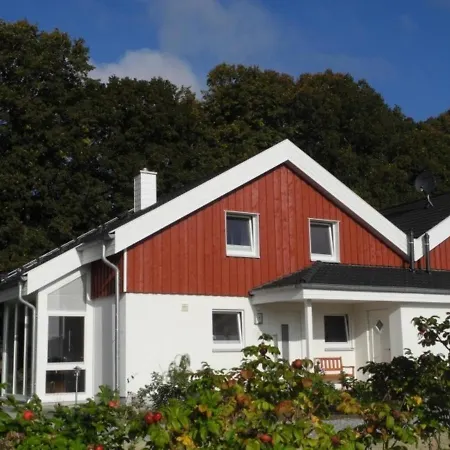 Дом отдыха Ferienhaus Seeblick -