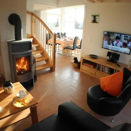 Дом отдыха Ferienhaus Seeblick - *