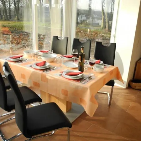Дом отдыха Ferienhaus Seeblick - *